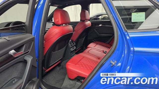 Audi SQ5 2023 — photo 16