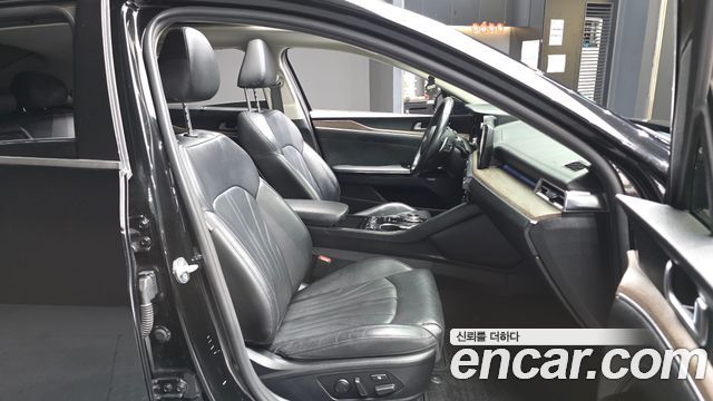 Kia K5 2020 — photo 17