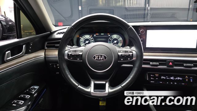 Kia K5 2020 — photo 19
