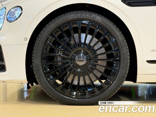 Bentley Flying Spur 2020 — photo 5