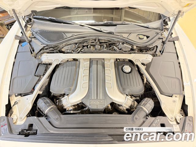 Bentley Flying Spur 2020 — photo 6