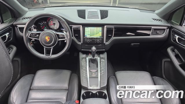 Porsche Macan 2015 — photo 7