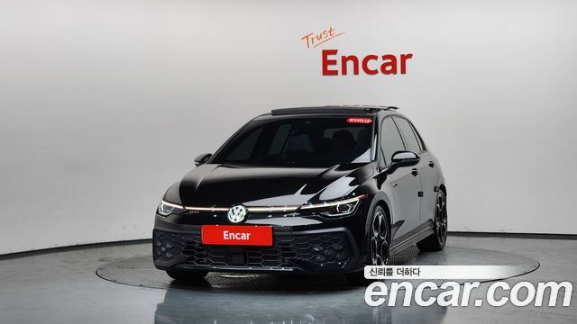 Volkswagen Golf 2025 — photo 3