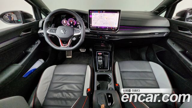 Volkswagen Golf 2025 — photo 10