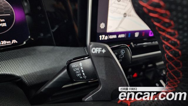 Volkswagen Golf 2025 — photo 30