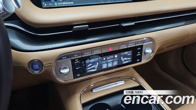 Genesis G90 2022 — photo 23