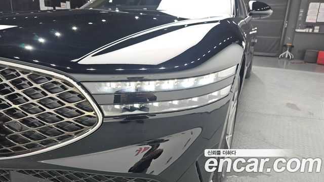 Genesis G90 2022 — photo 8