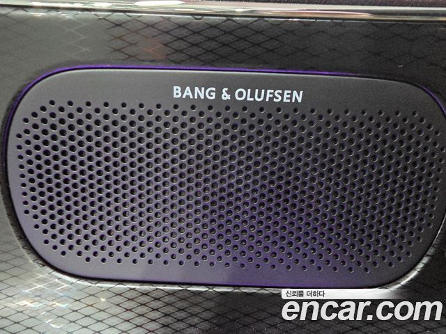 Genesis G90 2022 — photo 43