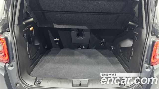 Jeep Renegade 2023 — photo 22
