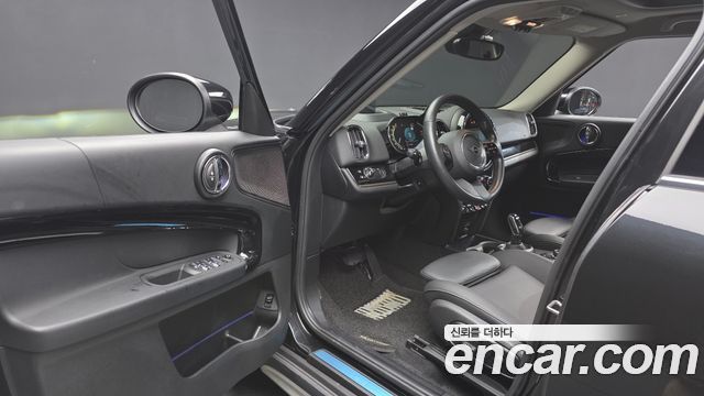 Mini Countryman 2023 — photo 13