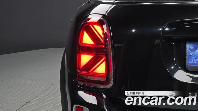 Mini Countryman 2023 — photo 9