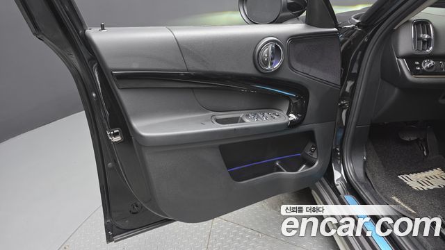 Mini Countryman 2023 — photo 14