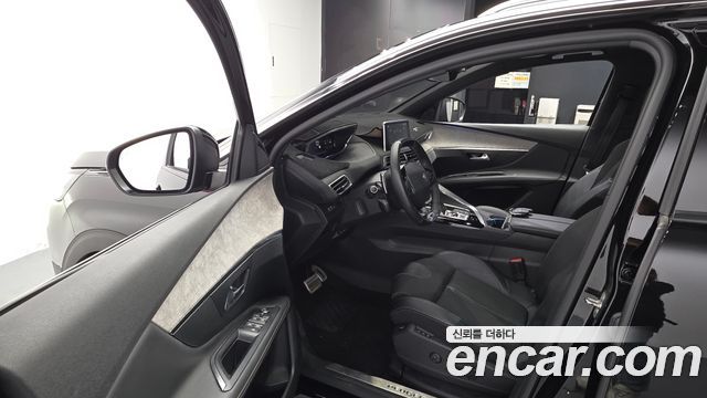 Peugeot 3008 2022 — photo 13
