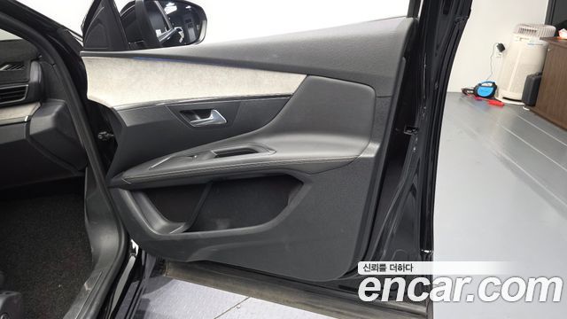 Peugeot 3008 2022 — photo 14