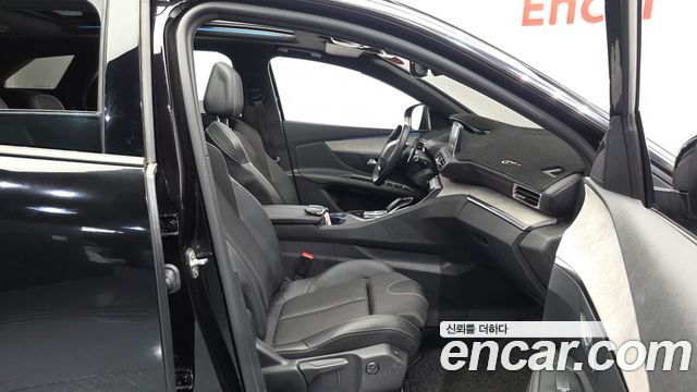Peugeot 3008 2022 — photo 16