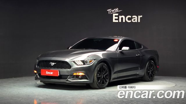Ford Mustang 2017 — photo 1