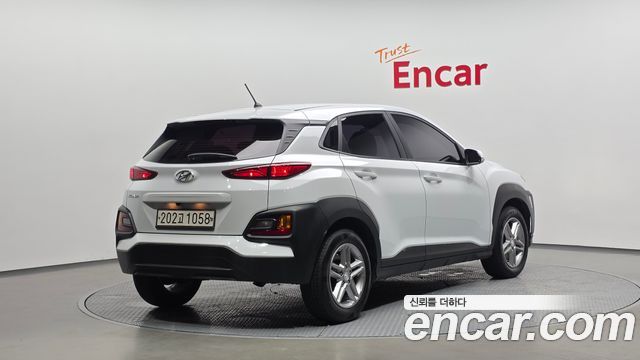 Hyundai Kona 2020 — photo 2