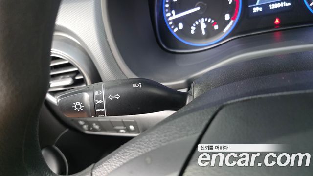 Hyundai Kona 2020 — photo 33