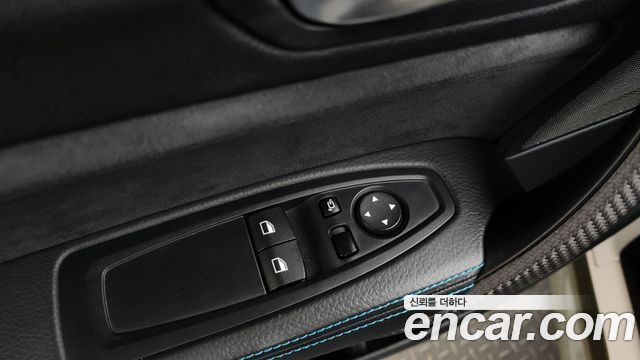 BMW M2 2017 — photo 28
