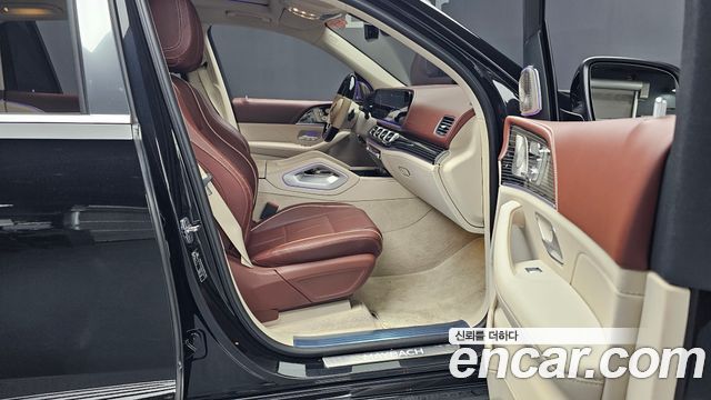 Mercedes-Benz GLS-Class 2023 — photo 17