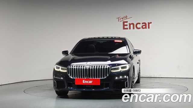 BMW 7-Series 2021 — photo 3