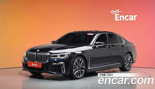 BMW 7-Series 2021 — photo 1