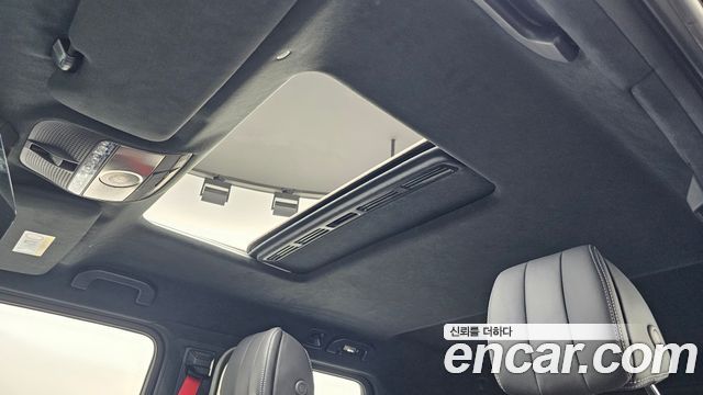 Mercedes-Benz G-Class 2023 — photo 25