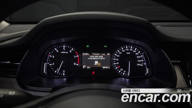 Kia K7 2020 — photo 8