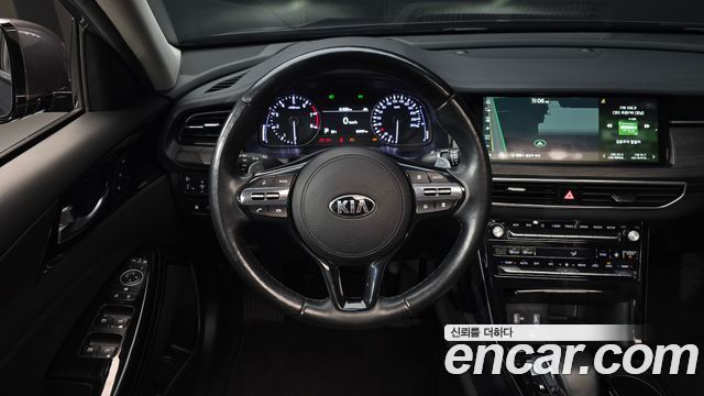 Kia K7 2020 — photo 13