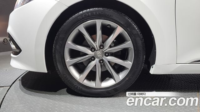 Hyundai Grandeur 2015 — photo 5