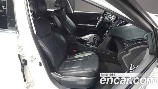 Hyundai Grandeur 2015 — photo 12