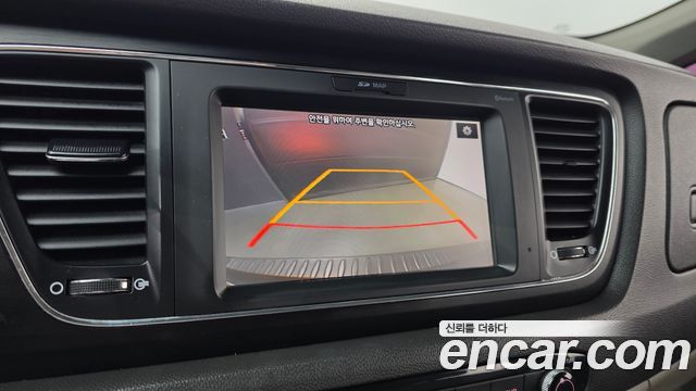 Kia Canival 2018 — photo 18