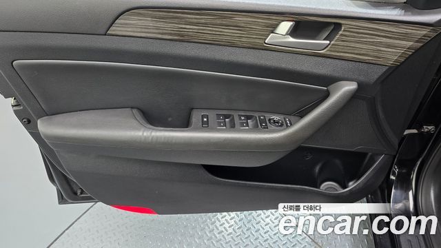 Hyundai Sonata 2015 — photo 14
