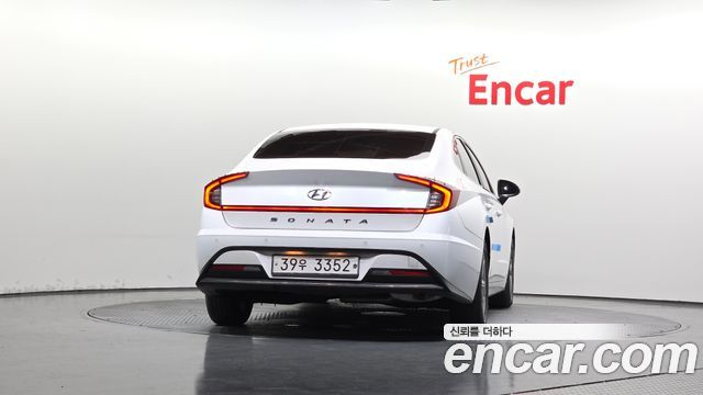Hyundai Sonata 2020 — photo 4