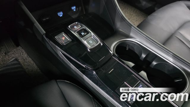 Hyundai Sonata 2020 — photo 12