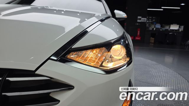 Hyundai Sonata 2020 — photo 8