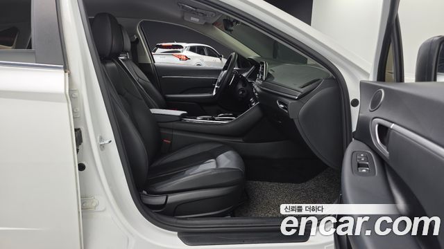 Hyundai Sonata 2020 — photo 16