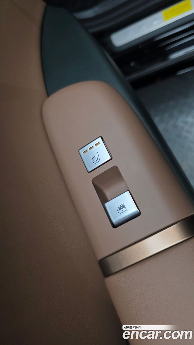 Hyundai Grandeur 2025 — photo 24