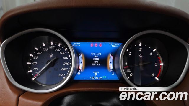 Maserati Ghibli 2019 — photo 8