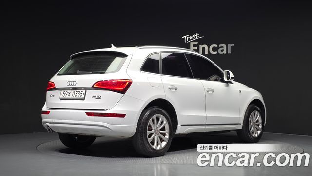 Audi Q5 2016 — photo 2