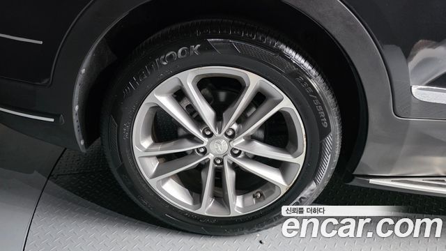 Hyundai Santafe 2017 — photo 5