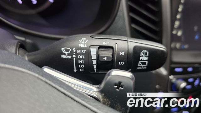 Hyundai Santafe 2017 — photo 30