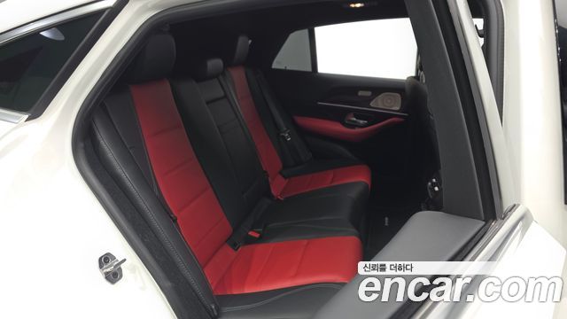 Mercedes-Benz GLE-Class 2023 — photo 11