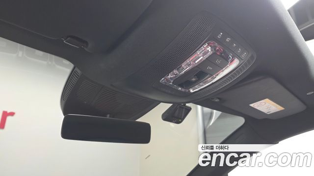 Mercedes-Benz GLE-Class 2023 — photo 18