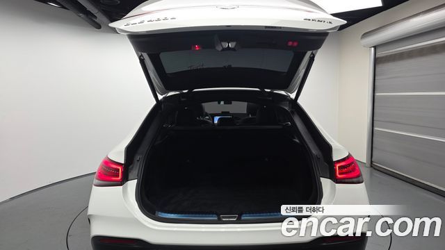 Mercedes-Benz GLE-Class 2023 — photo 20
