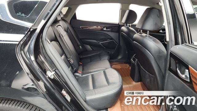 Kia K7 2016 — photo 12