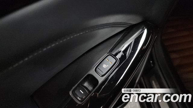 Kia K7 2016 — photo 17