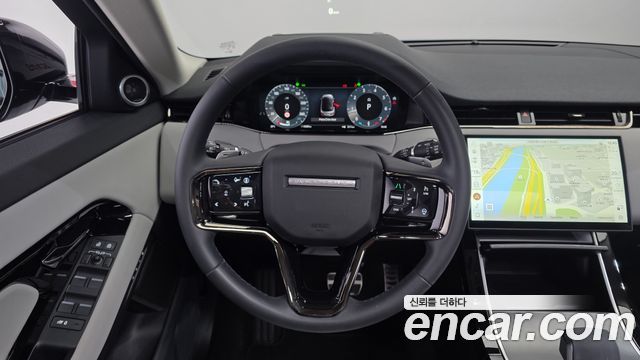 Land Rover Range Rover Evoque 2024 — photo 19