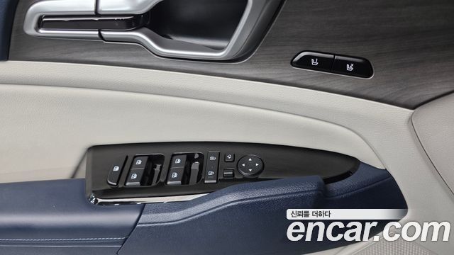 Kia Sportage 2023 — photo 17