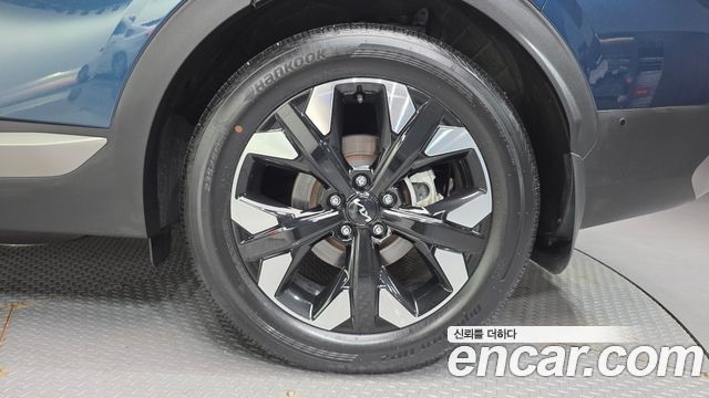 Kia Sportage 2023 — photo 7